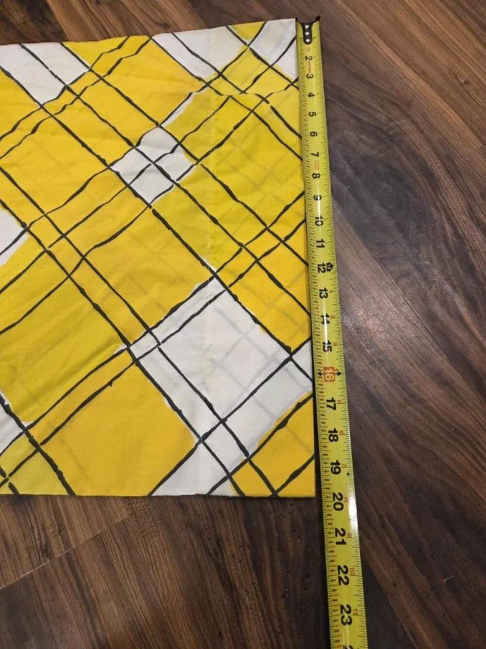 VTG Vera Burlington Pillowcase Mod Yellow Abstract Geometric Plaid Percale